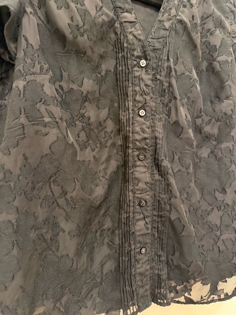 Women’s Black Lace Button Down Top Size Medium Short Sleeve - Picture 3 of 4